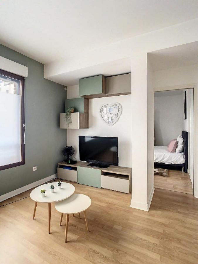 Grand Appartement Paris Et Disneyland 4Pers Neuilly-sur-Marne Exterior foto